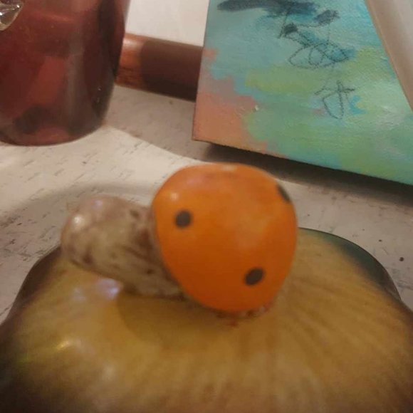 SOLD SOLD Super cute vintage 1970s  Laurentian Merry Mushroom teapot/coffee pot - Picture 4 of 10